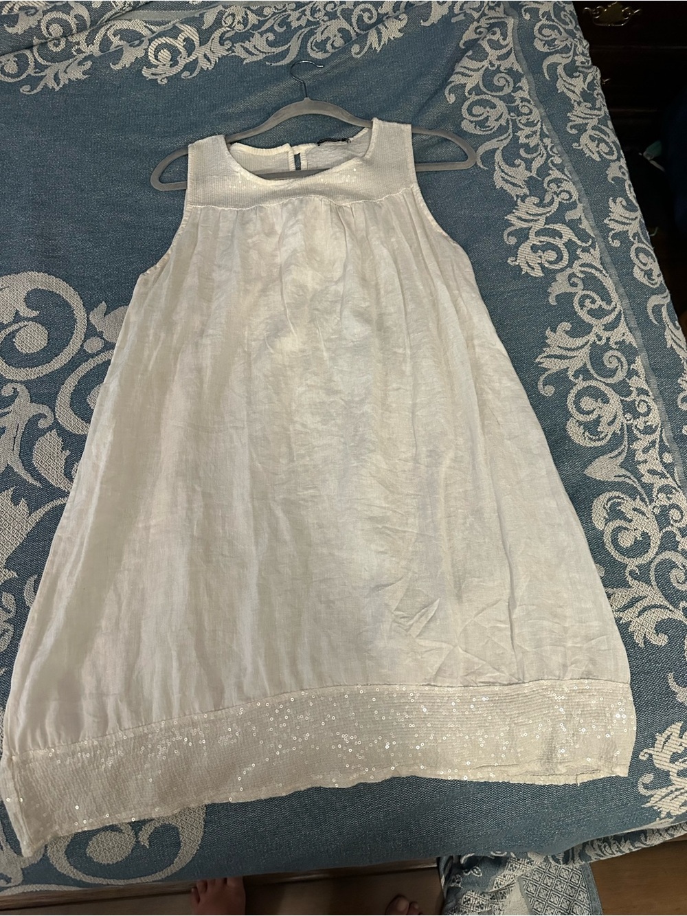 Women’s White Sleeveless Sequin-Hem Mini Dress